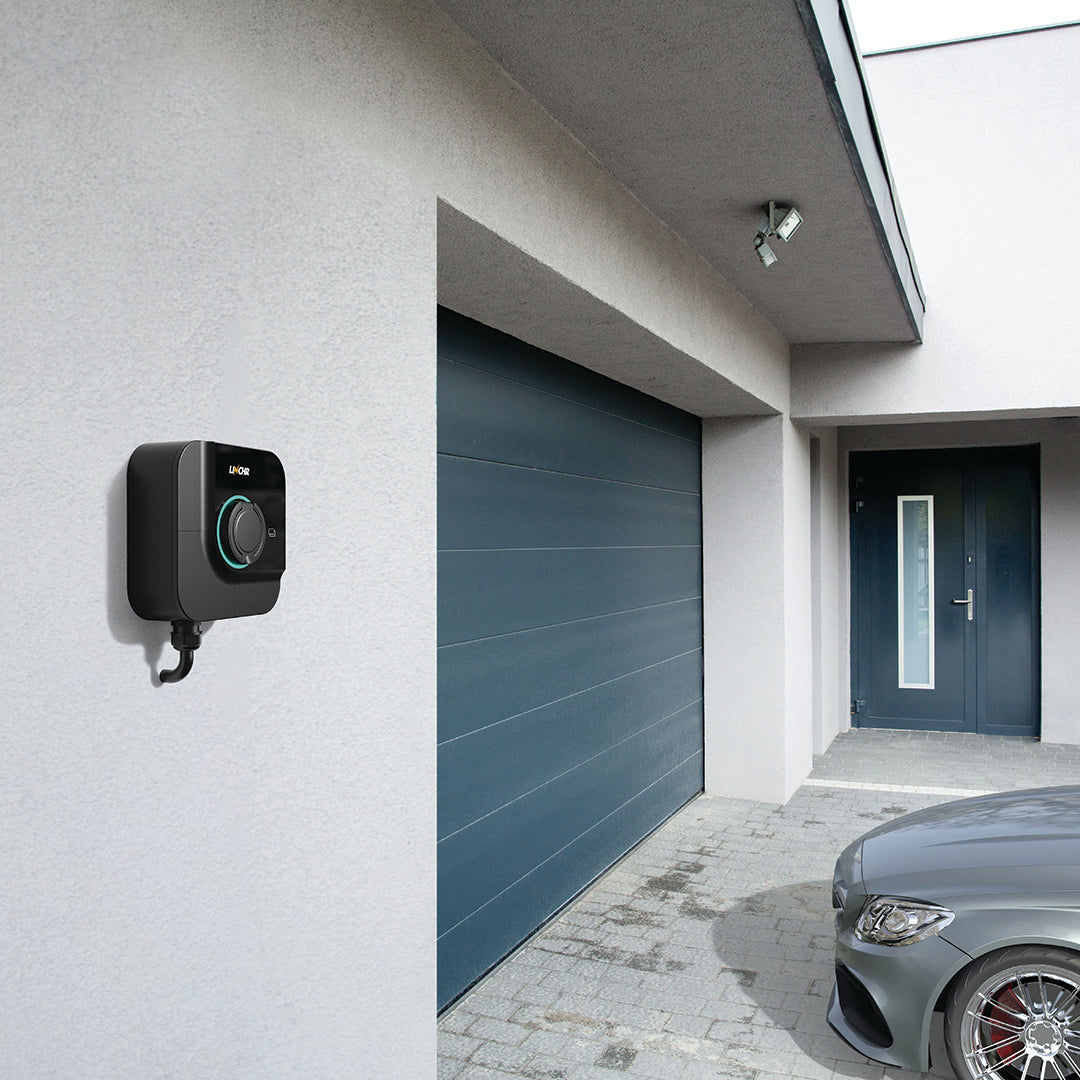 LINCHR | Smart Chargepoint | 22kW | Three Phase | Untethered